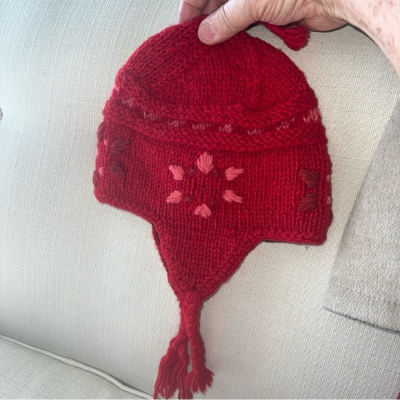 Turtle Fur Kids Tibetan 100% Wool Hat - Picture 3 of 7